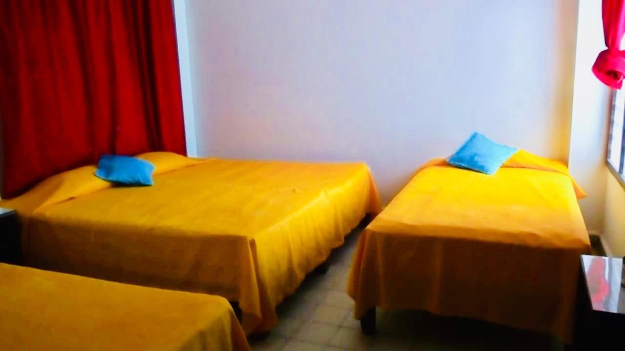 Hotel Zocalo Abuelos Acapulco Exterior photo